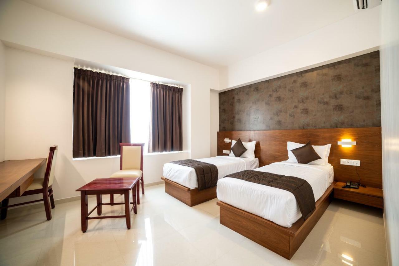 Heritage Inn Майсур Экстерьер фото